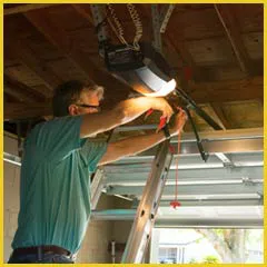 Garage Doors Store Repairs Long Beach, CA 562-528-0614 - side-opener-08m